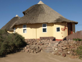 RONDAVEL Sophia Dale Base Camp, Swakopmund